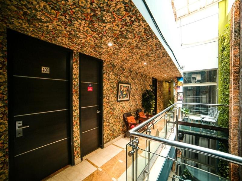 Woodapple Residency Ню Делхи Екстериор снимка